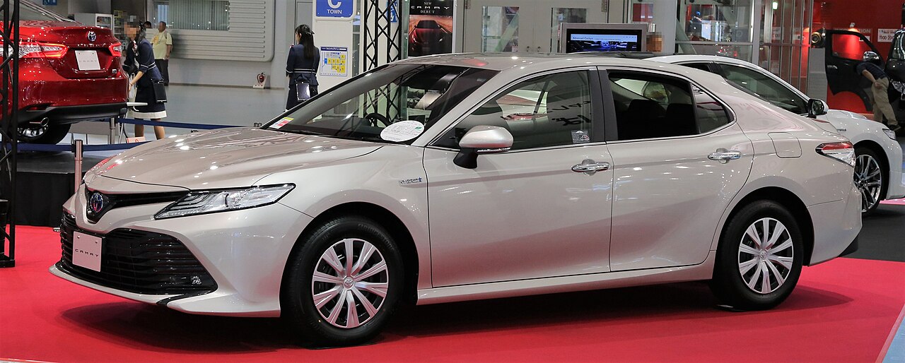 Toyota Camry XV70